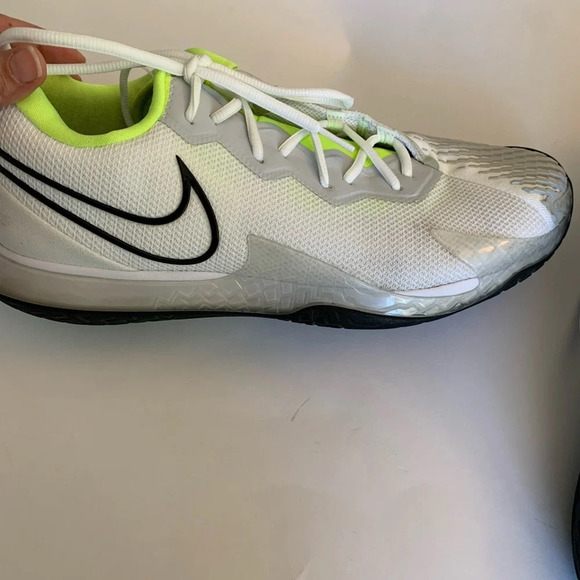 - Nike air zoom vapor cage tennis  and pickle ball shoes. Size 13 - Picture 9 of 15